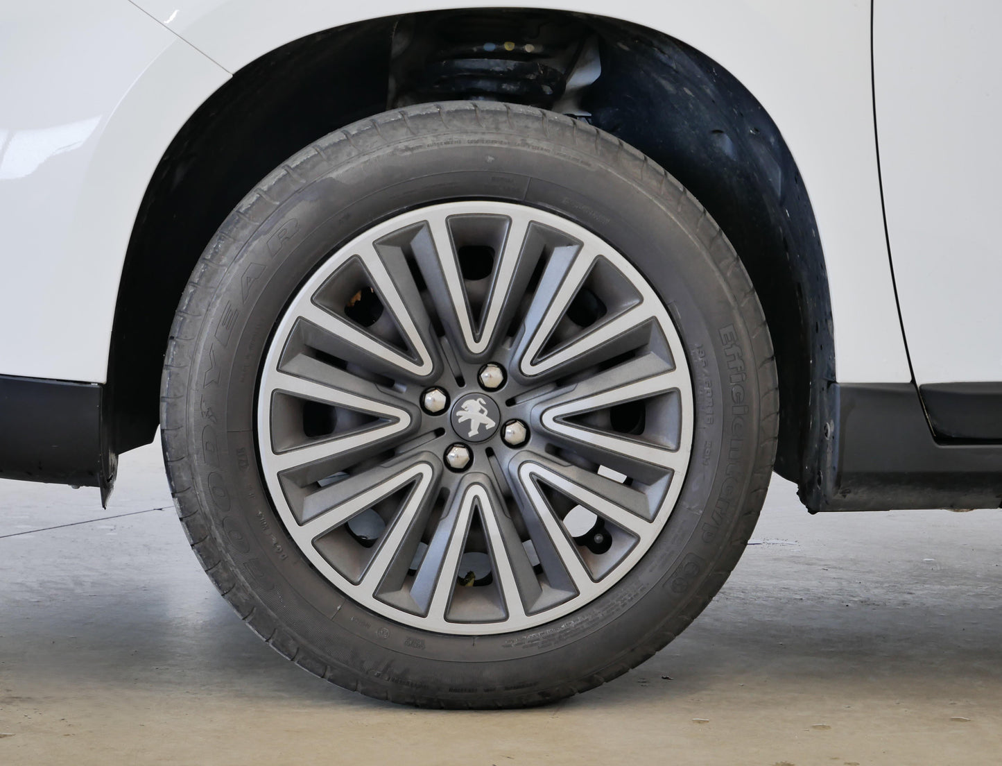 Peugeot 2008 1.2 PureTECH 60 kW