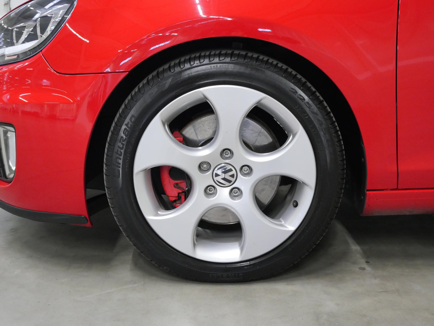 Volkswagen Golf GTI 2.0 TSI 155 kW