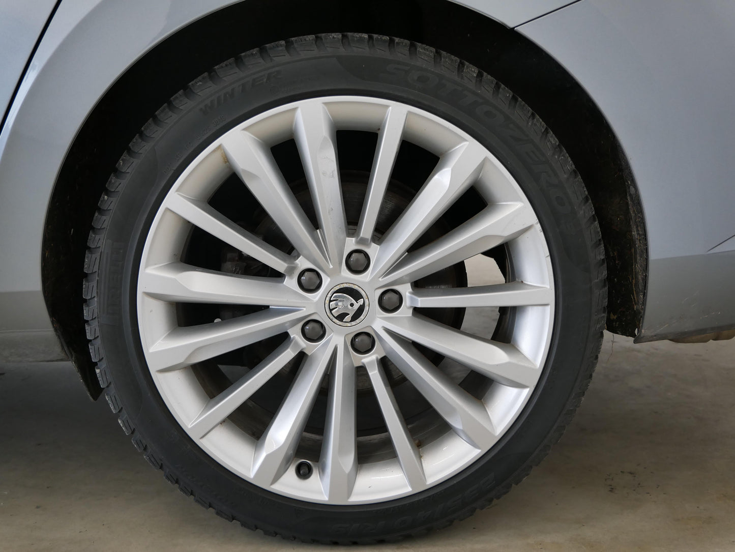 Škoda Superb 2.0 TDI 140 kW Style