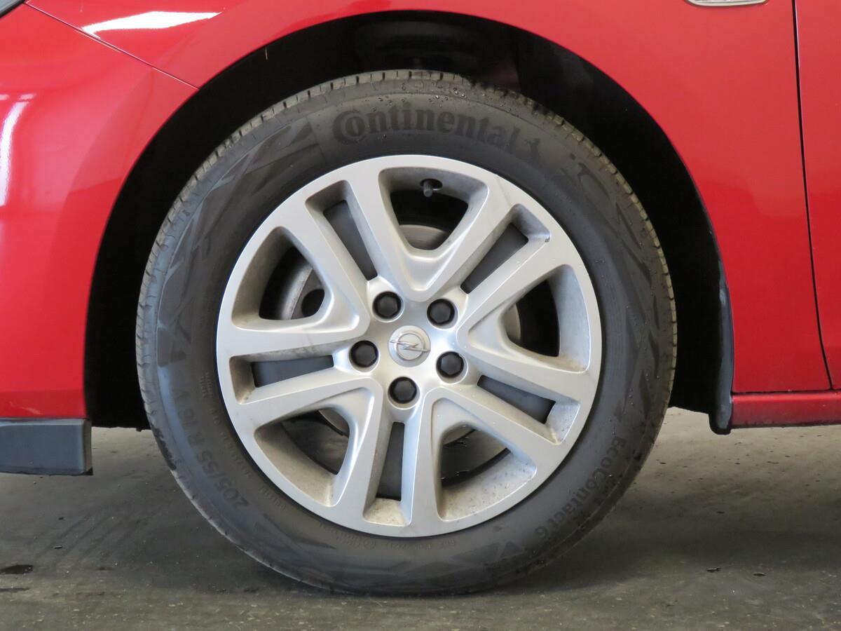 Opel Astra 1.2 Turbo 81 kW Sport Edition