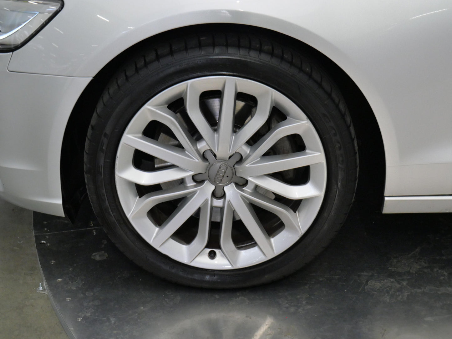 Audi A6 3.0 TDI V6 180 kW 4x4