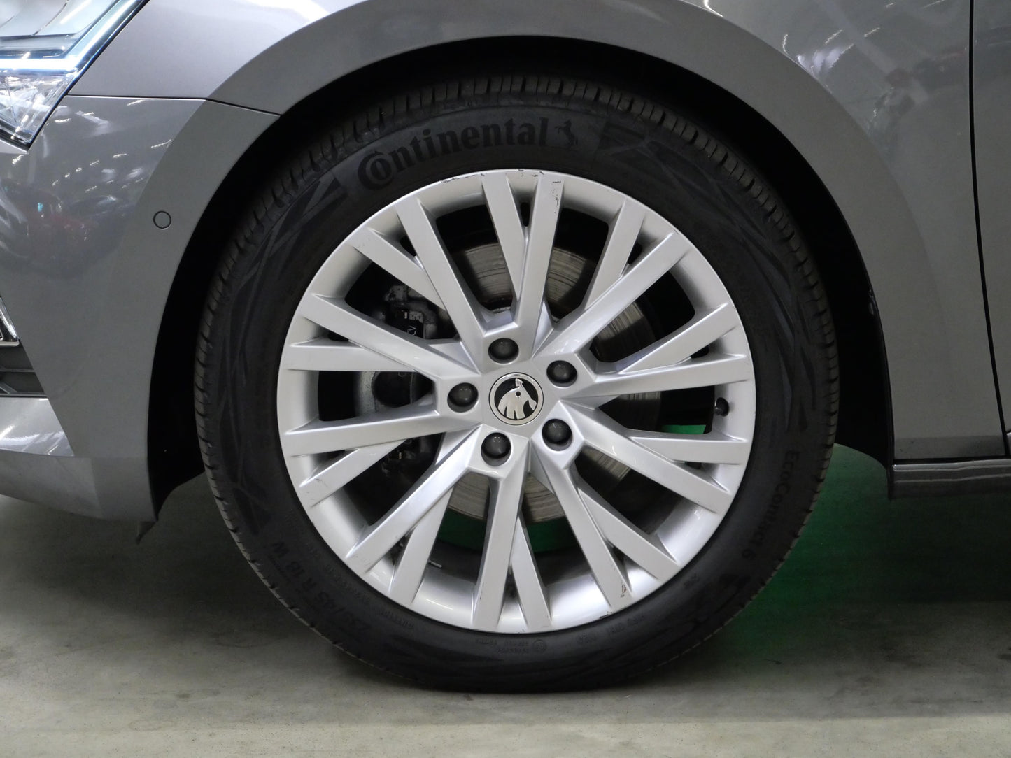 Škoda Superb 2.0 TDI 110 kW DSG Style TOP