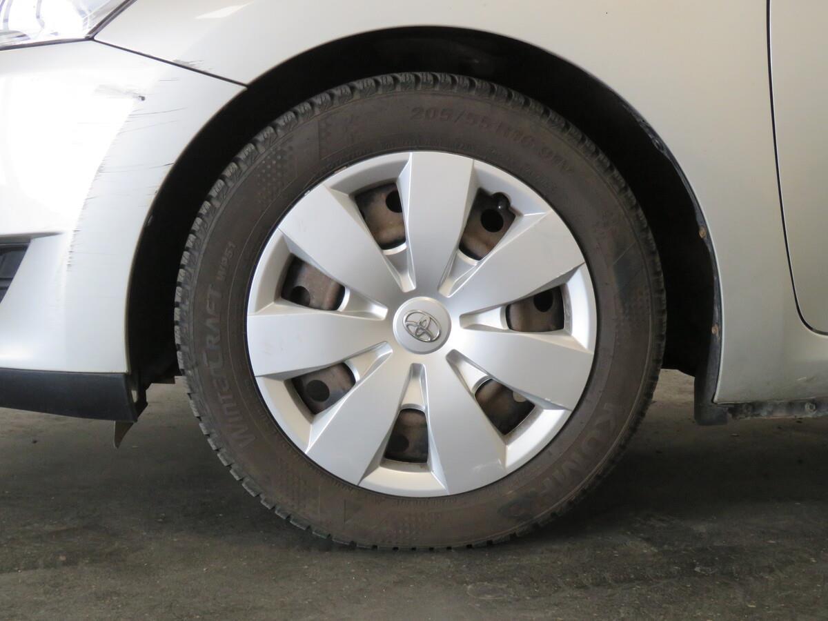 Toyota Auris 1.6 VVT-i 91 kW