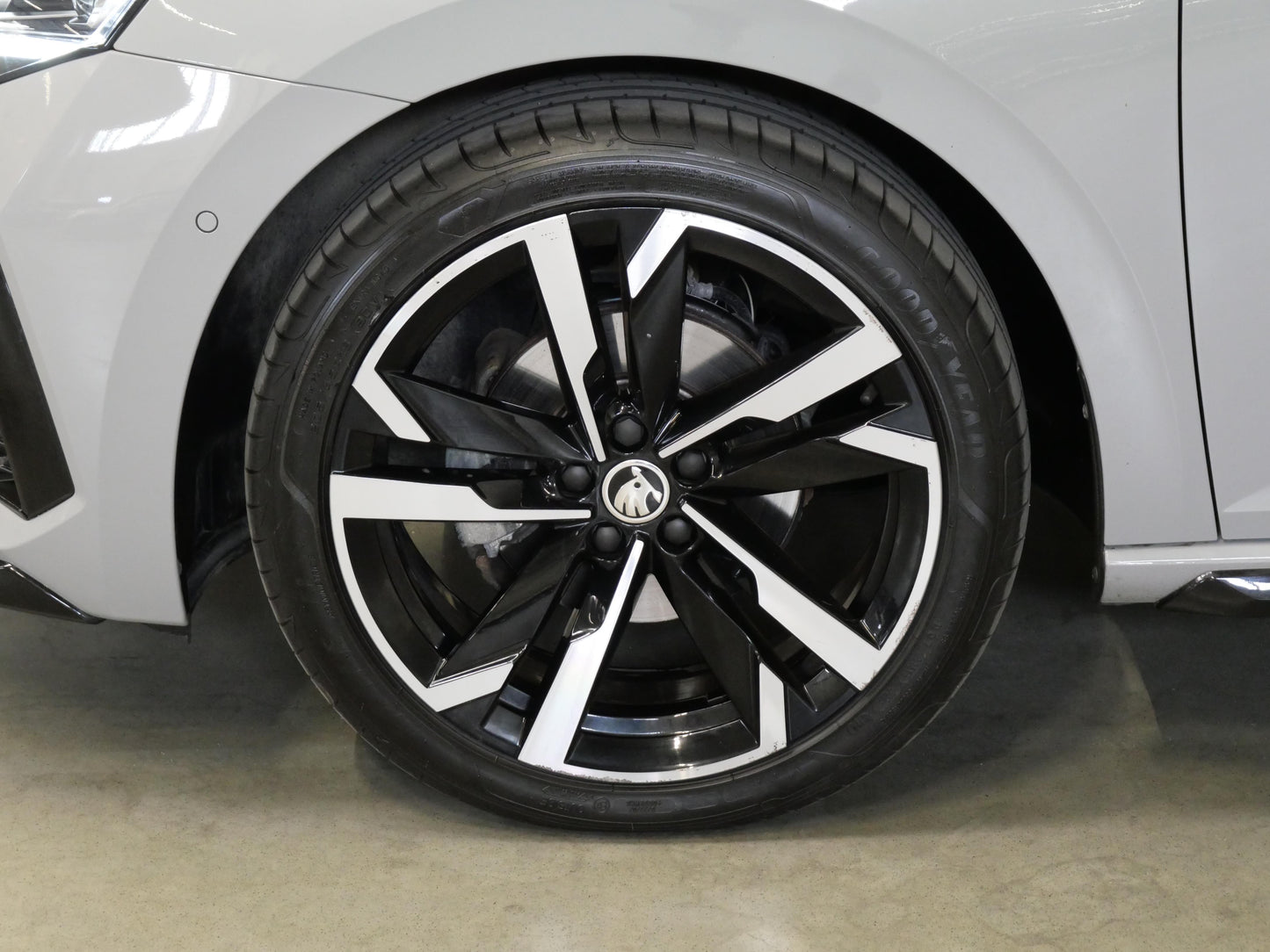 Škoda Scala 1.0 TSI 81 kW DSG Monte Carlo