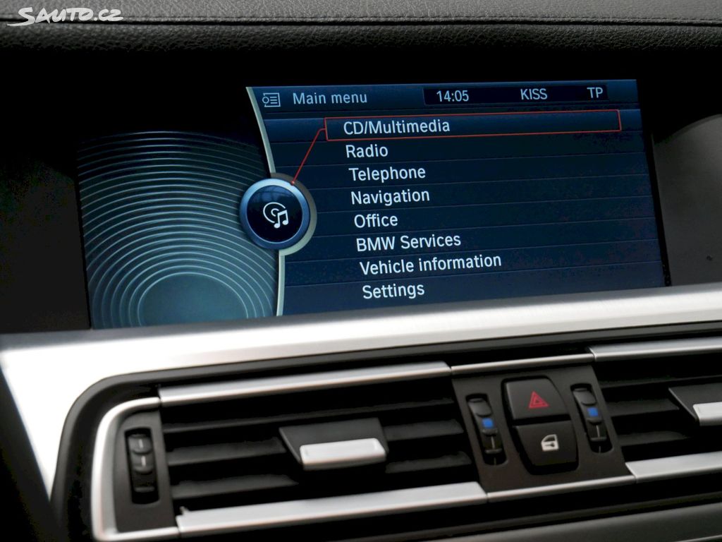 BMW 740 740D/225kW/NAVI/XENON/HUD/360°
