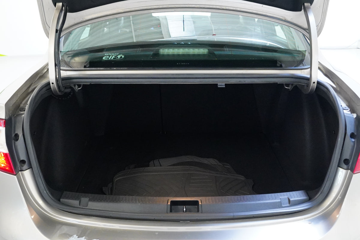 Renault Fluence 1.6i 16V 82 kW