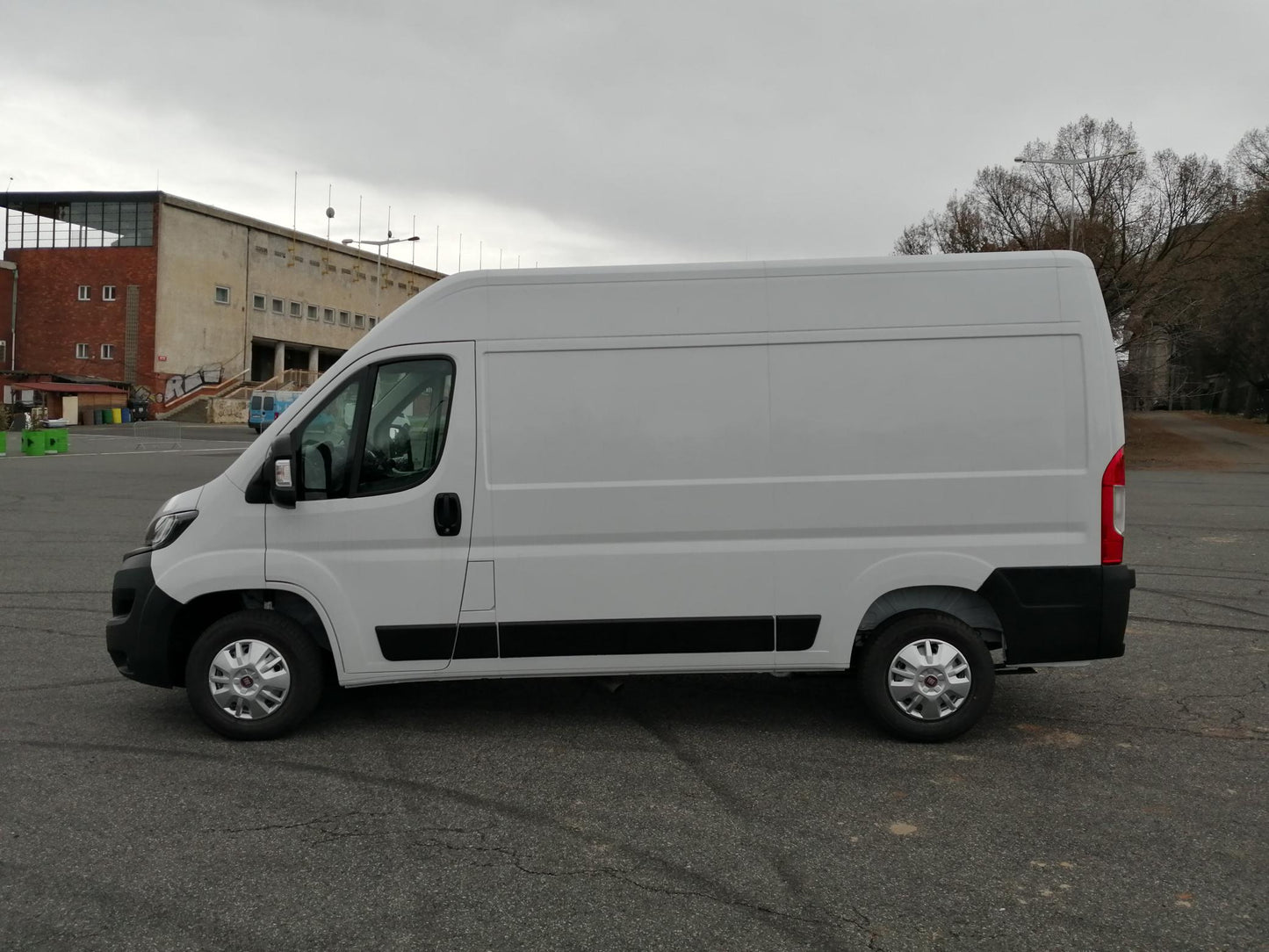 Fiat Ducato Easy Pro 2,2 MTJ 140k L2H2