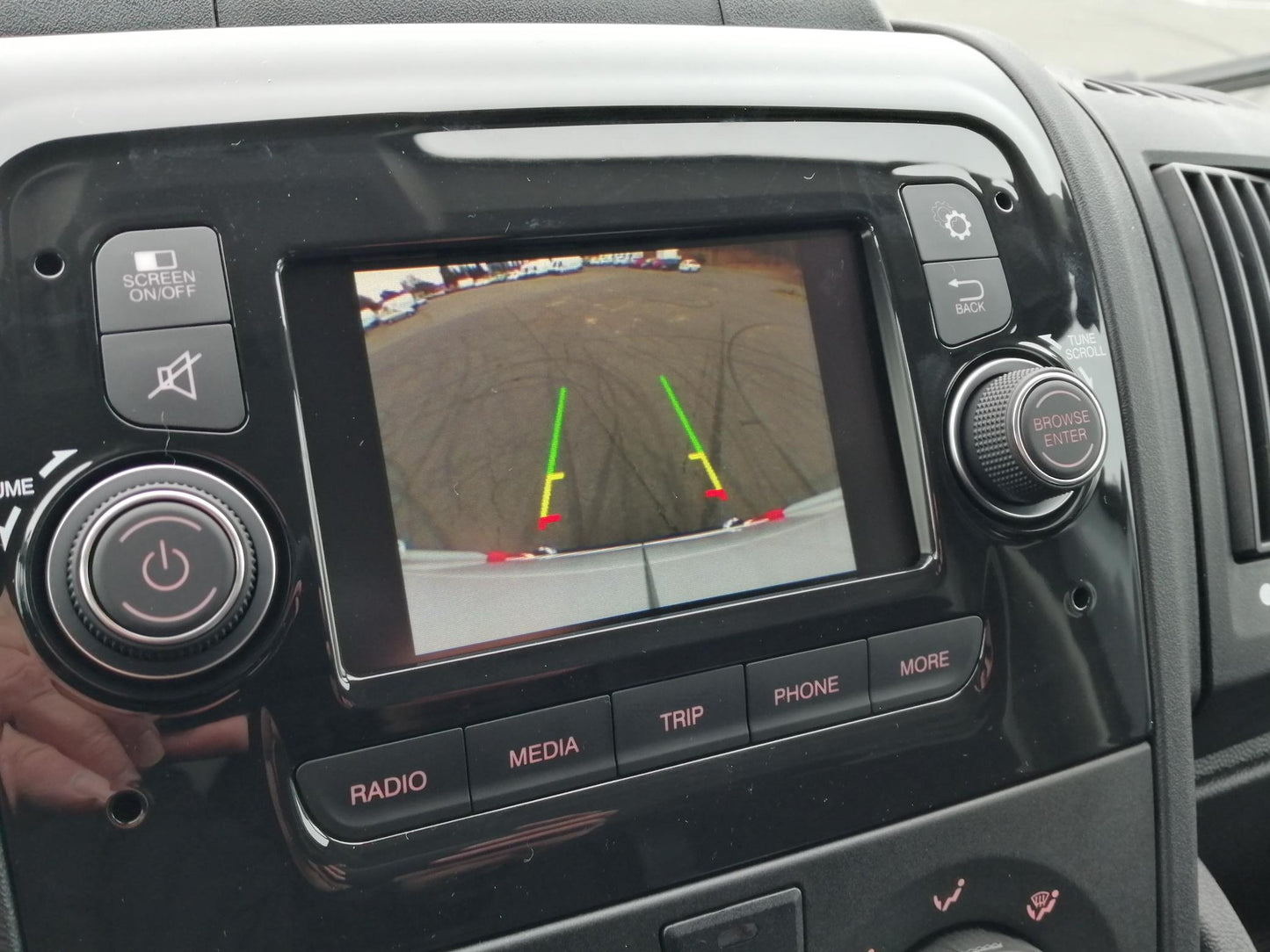 Citroen Jumper 2.2 BHDI 103 kW L2H2