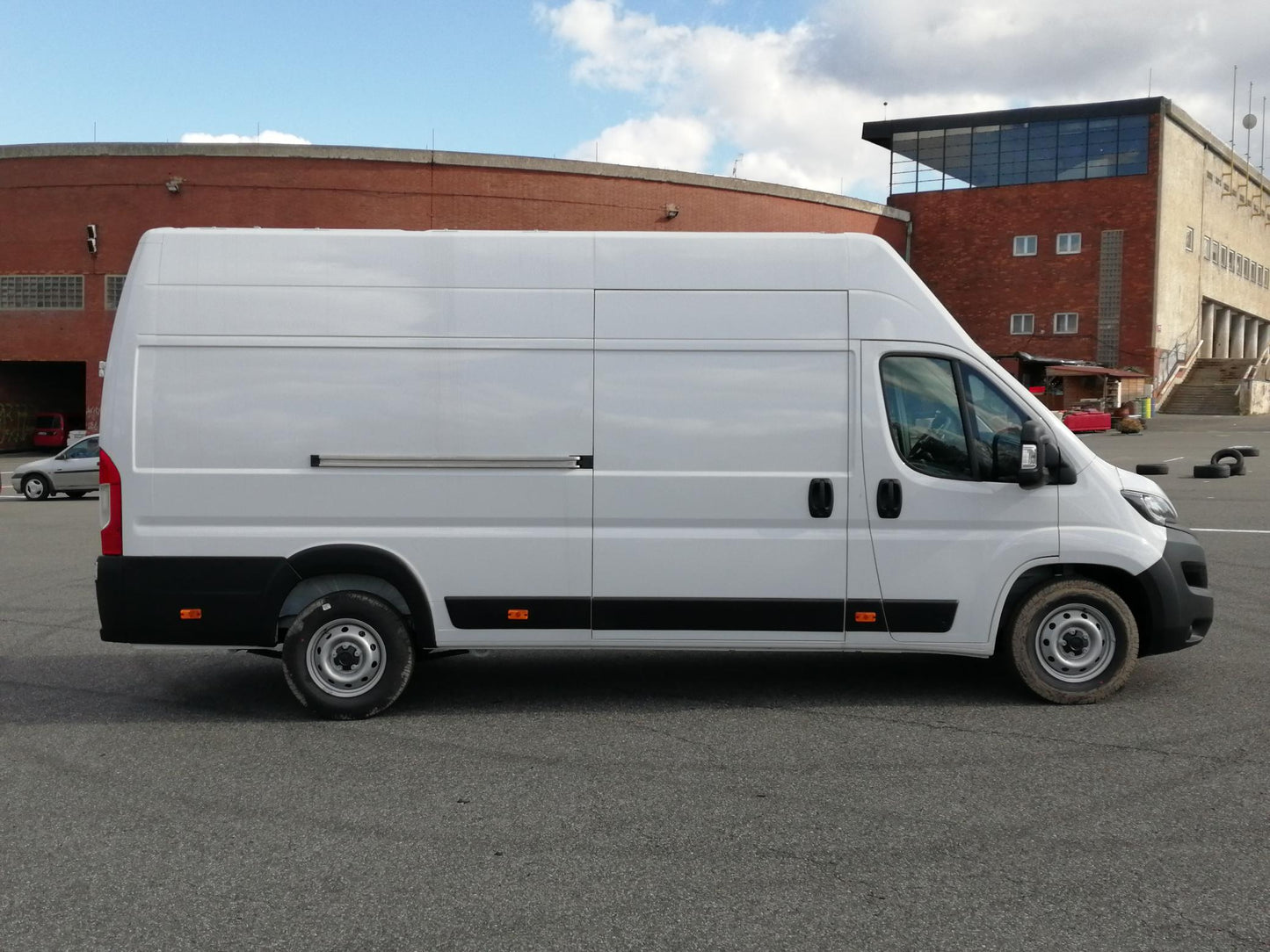 Fiat Ducato 35 Maxi 2,2 MTJ 140k L4H3