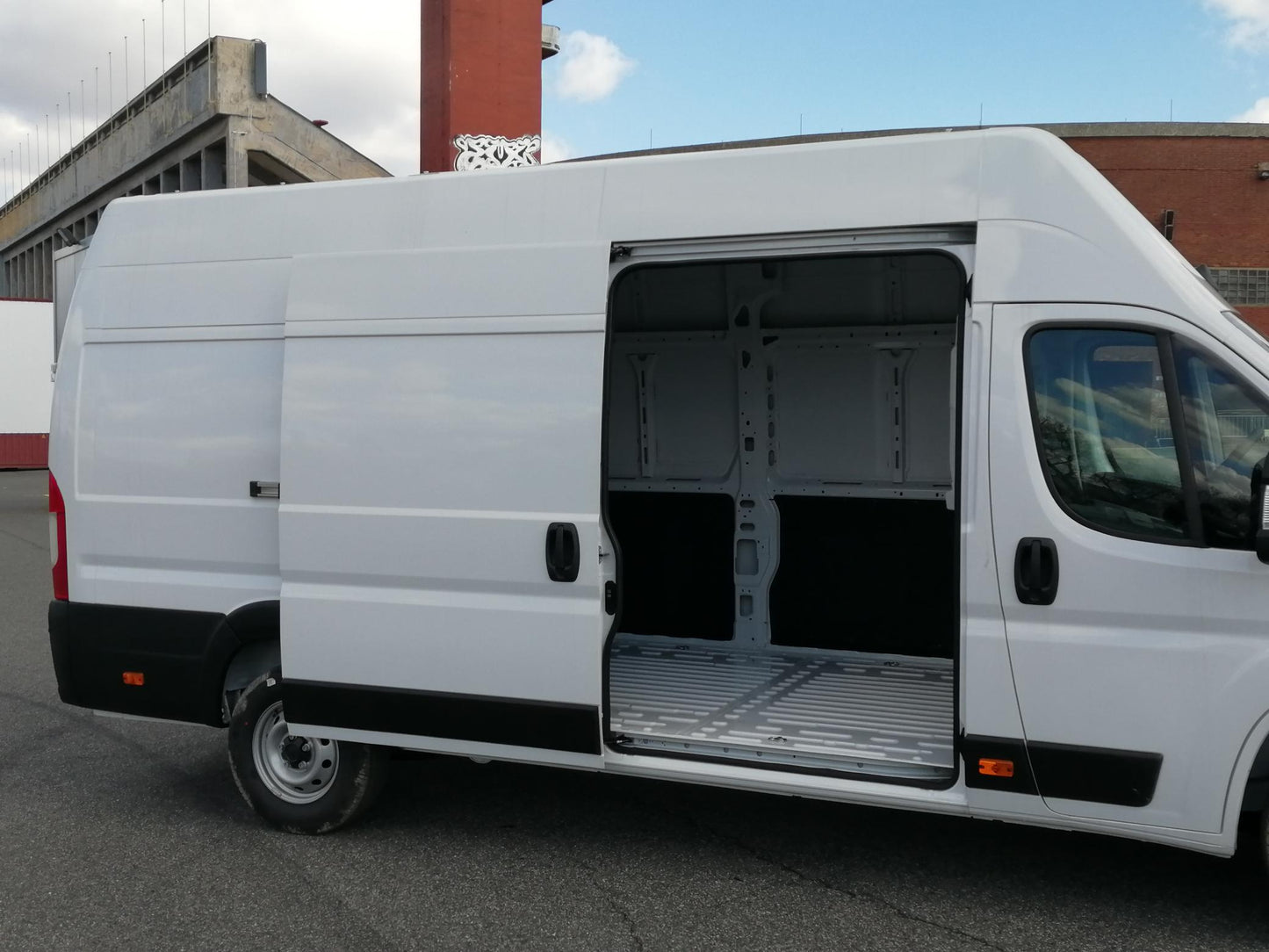 Fiat Ducato 35 Maxi 2,2 MTJ 140k L4H3