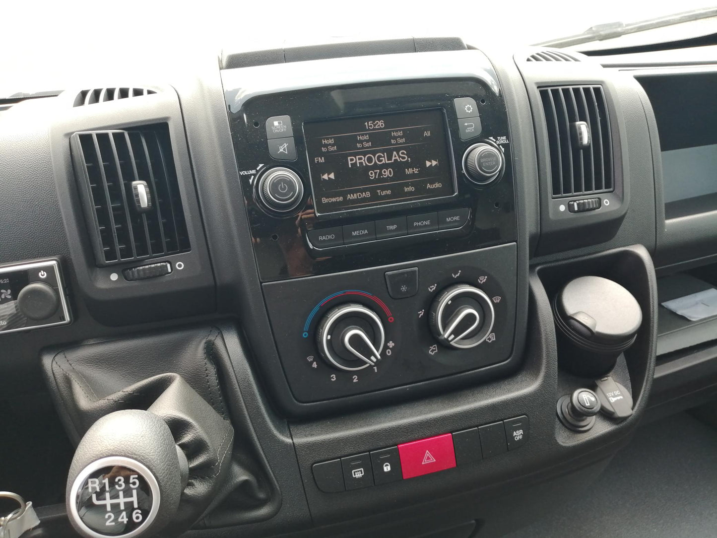 Opel Movano Van 35 Heavy 2,2 dti 140k L4H2 Chladící vestavba