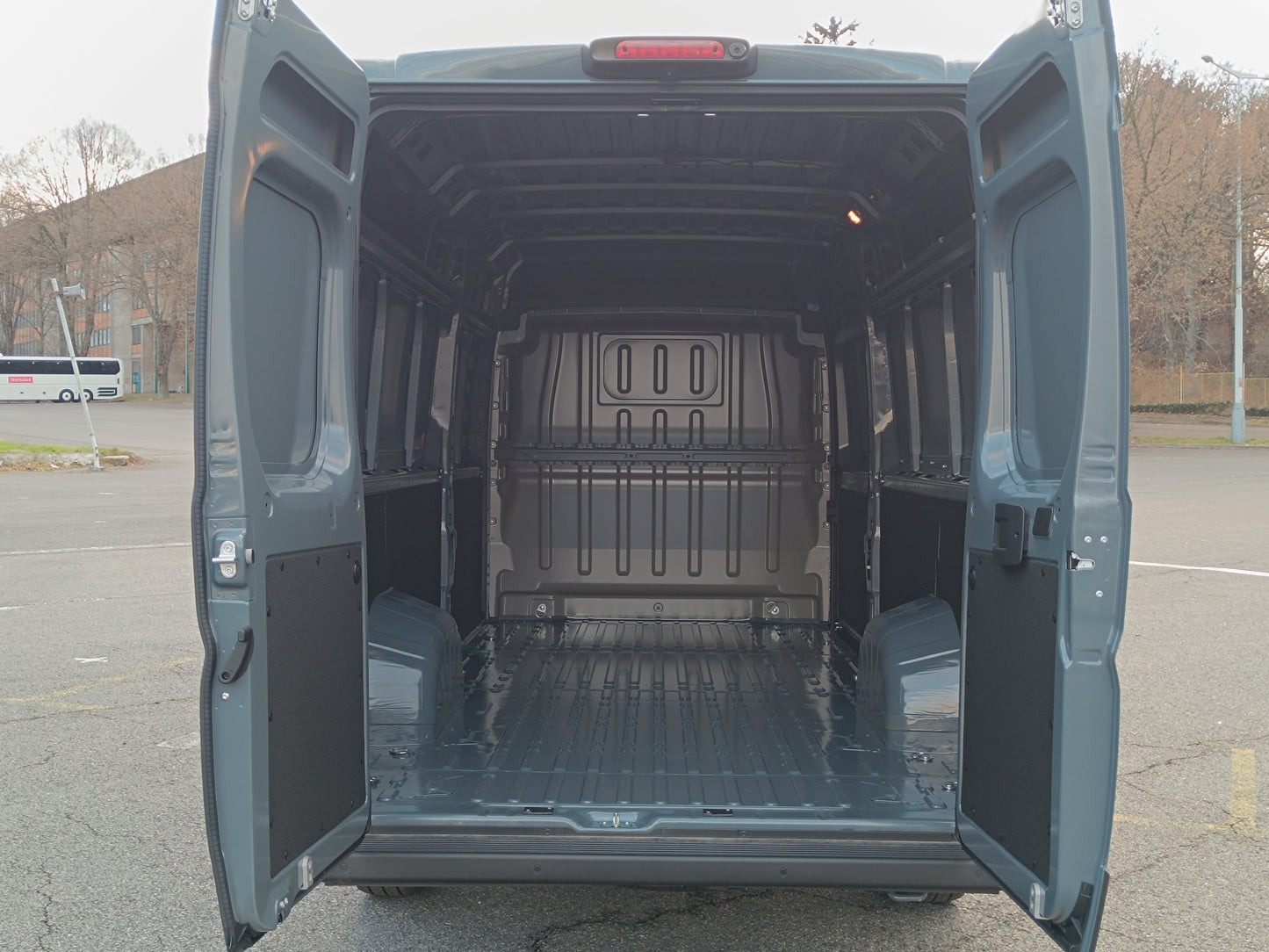 Fiat Ducato Maxi 2.2 MTJ 180k L4H2 35 šedá