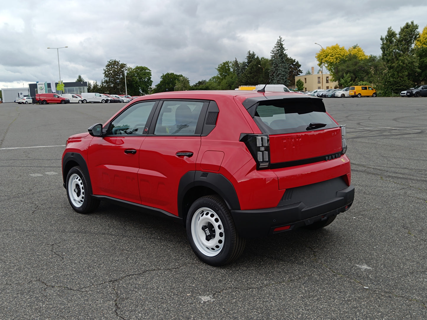 Fiat Grande Panda Electric RED 113k 44 kWh - již u nás k vidění