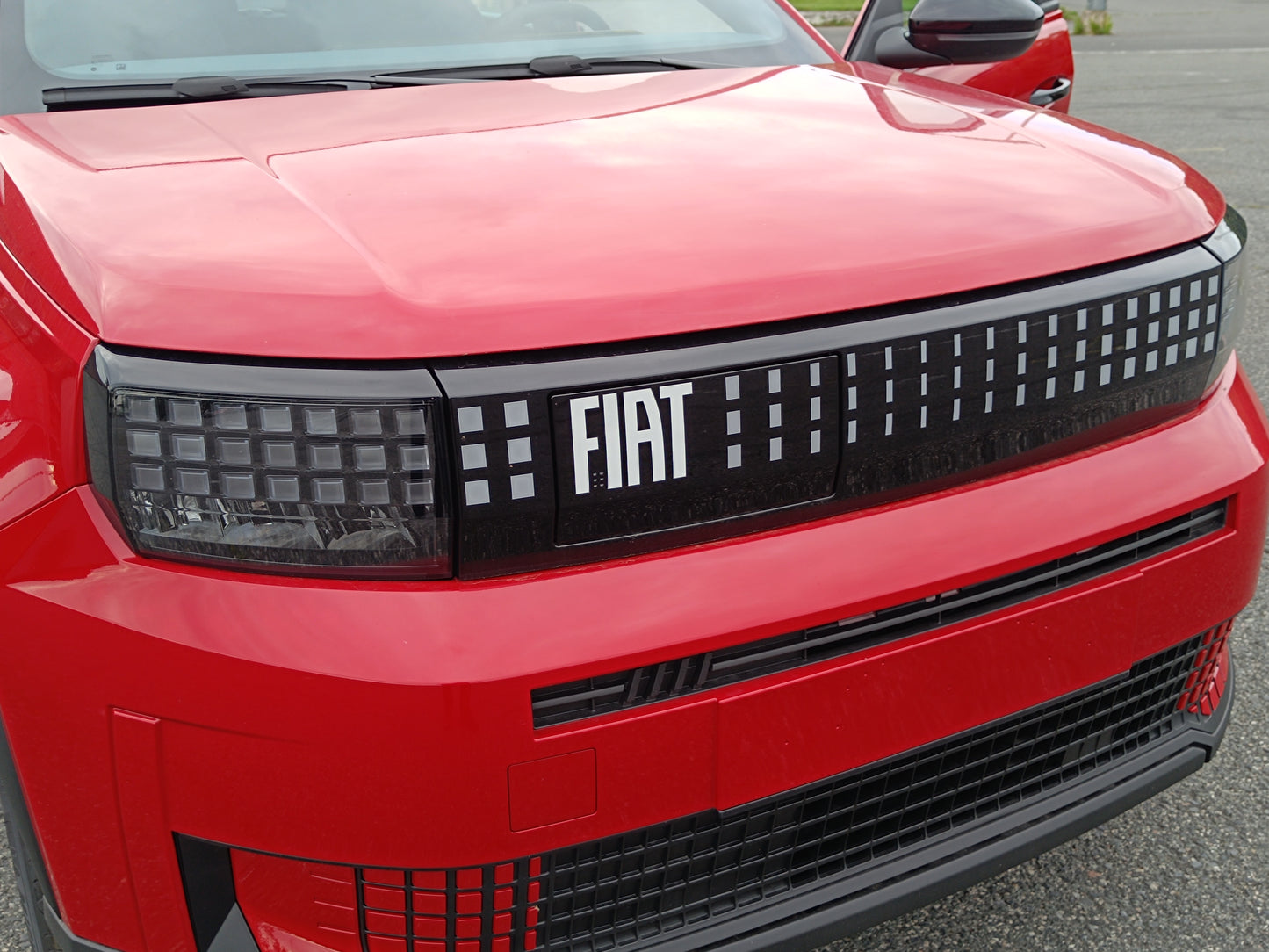 Fiat Grande Panda Electric RED 113k 44 kWh - již u nás k vidění