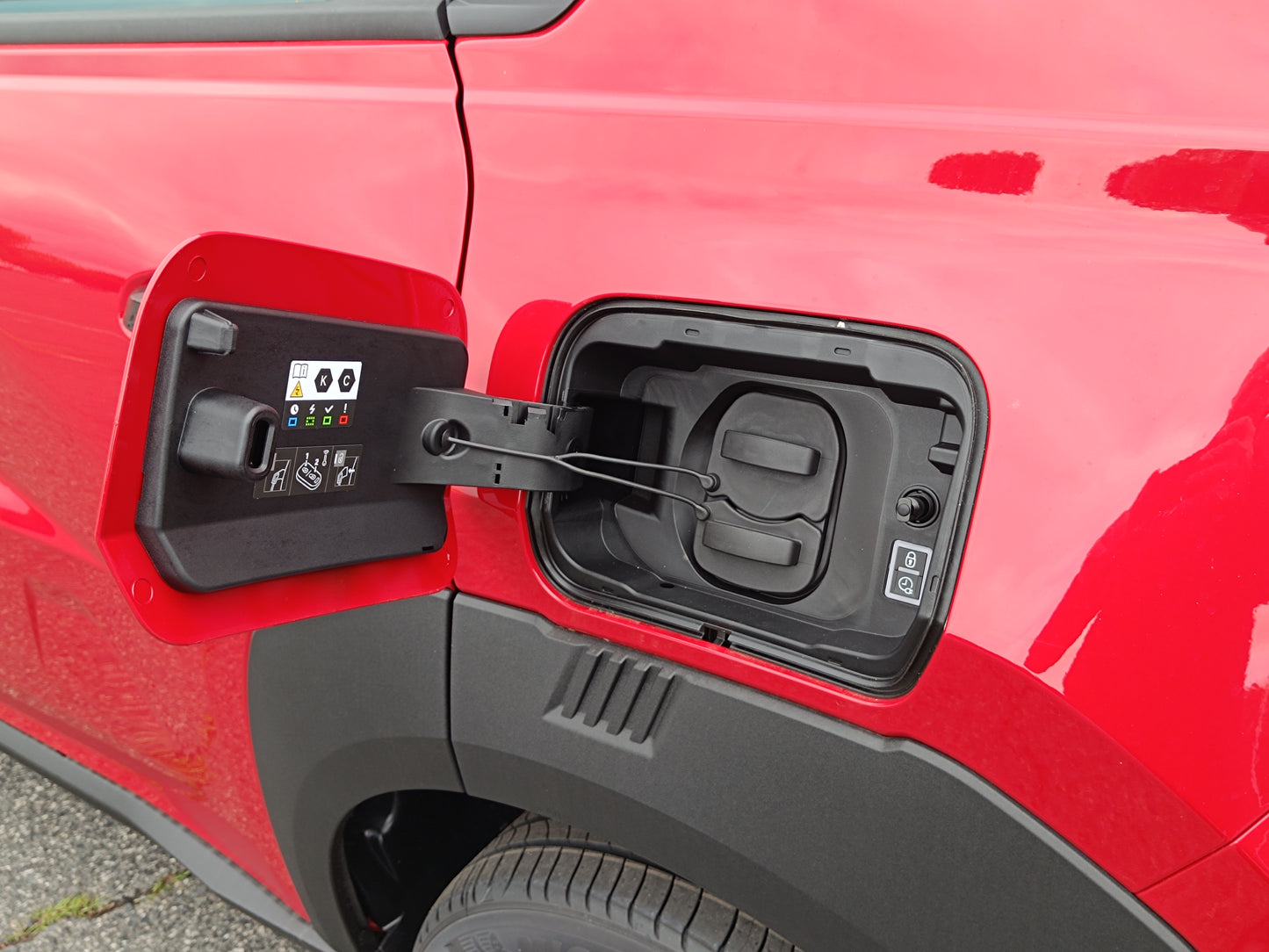 Fiat Grande Panda Electric RED 113k 44 kWh - již u nás k vidění