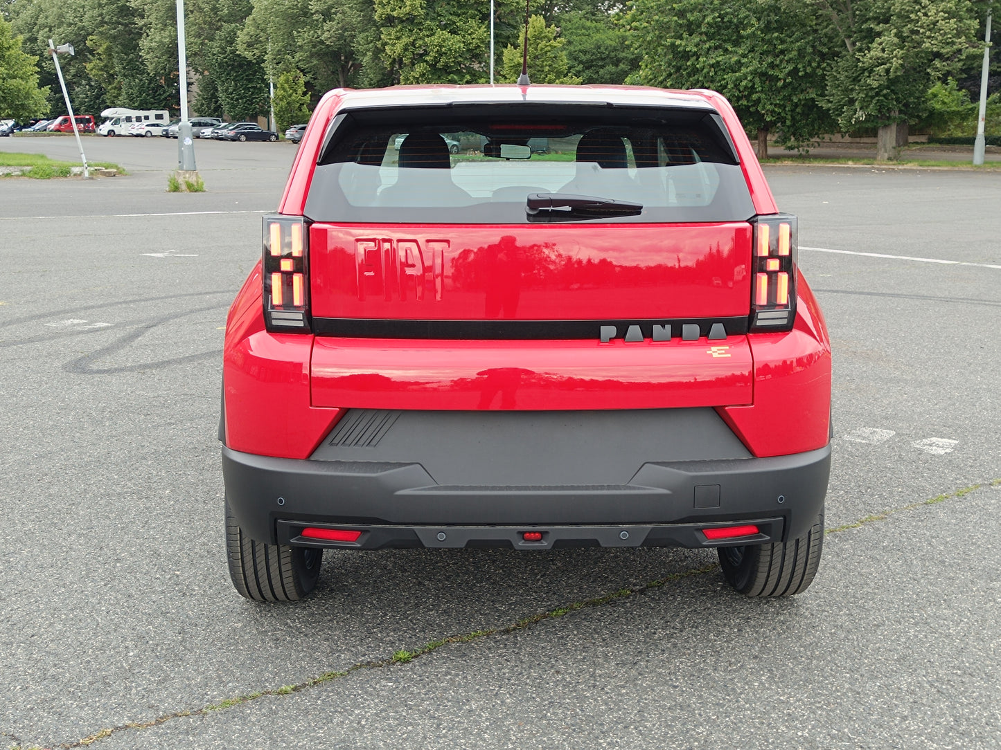 Fiat Grande Panda Electric RED 113k 44 kWh - již u nás k vidění