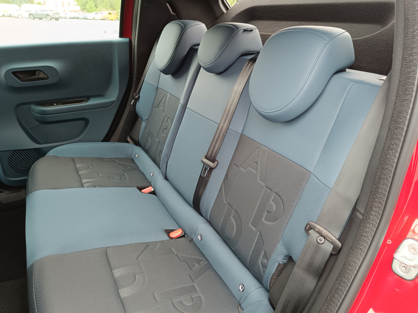 Fiat Grande Panda Electric RED 113k 44 kWh - již u nás k vidění