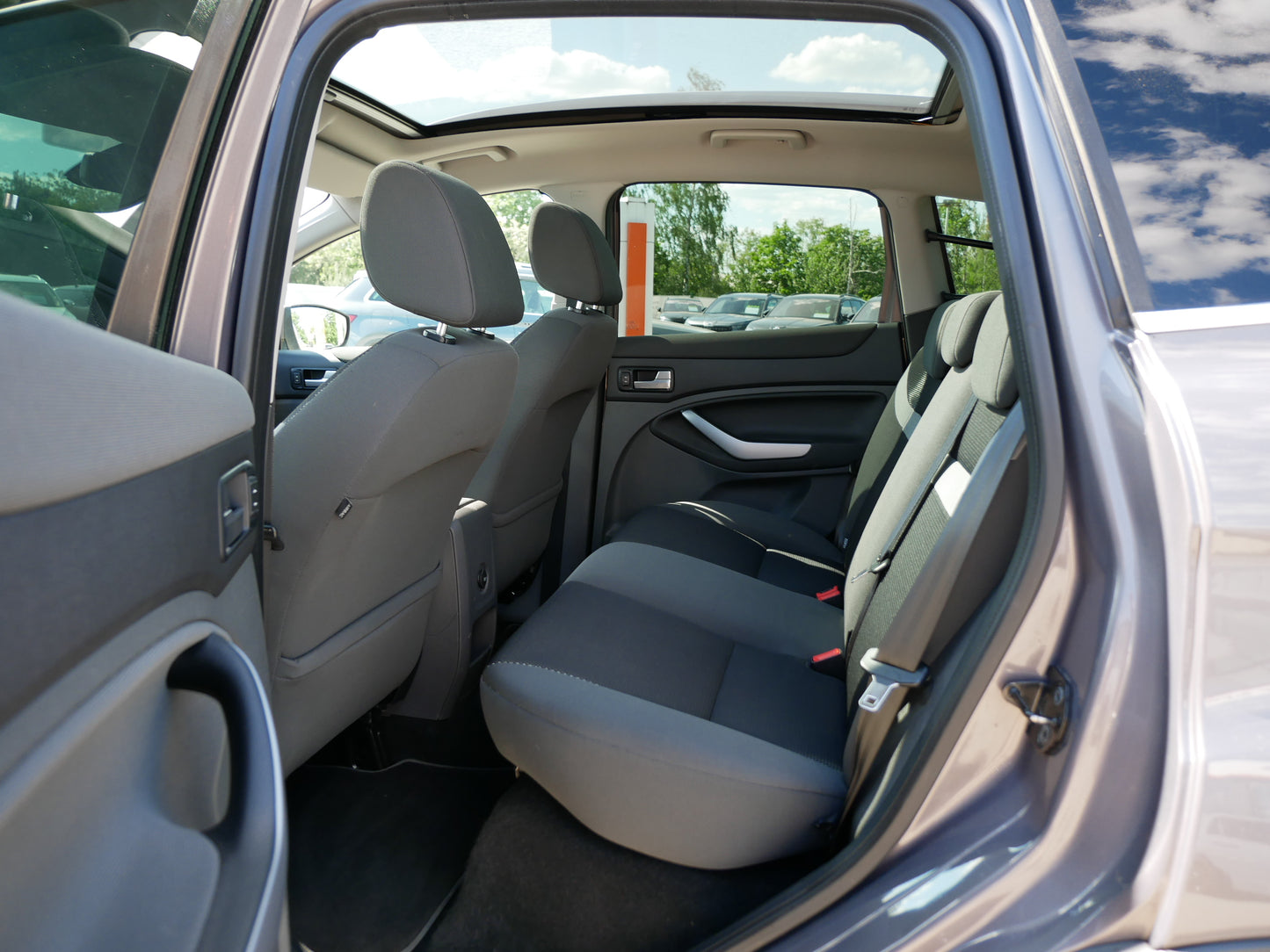 Ford Kuga 2.0 TDCI 120 kW Champions Edition