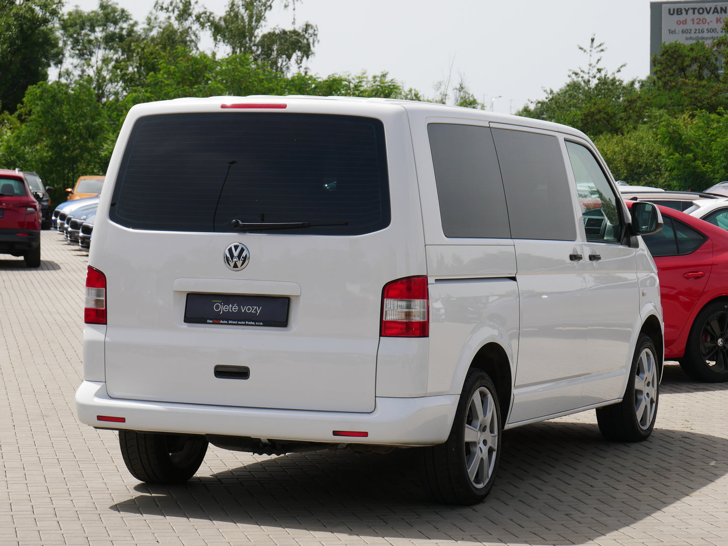 Volkswagen Transporter Kombi 2.0 TDI 84 kW 9 Míst