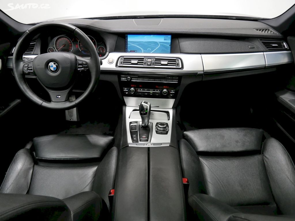 BMW 740 740D/225kW/NAVI/XENON/HUD/360°