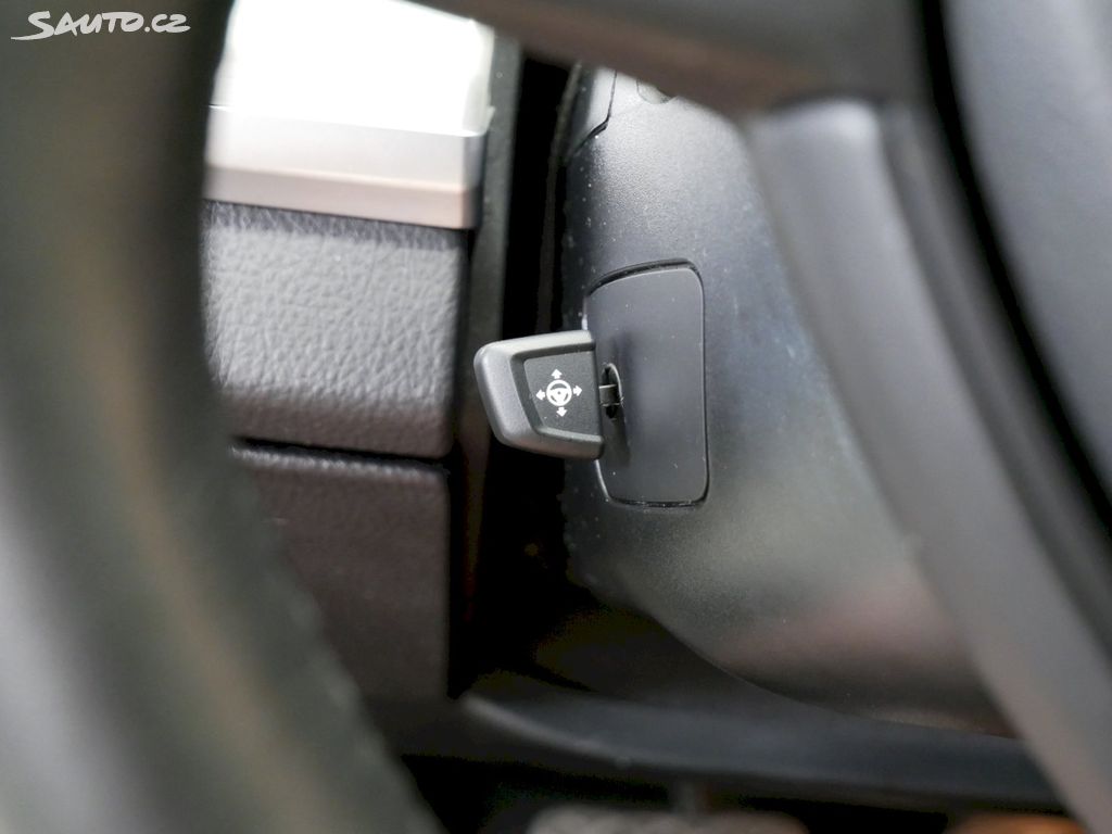 BMW 740 740D/225kW/NAVI/XENON/HUD/360°