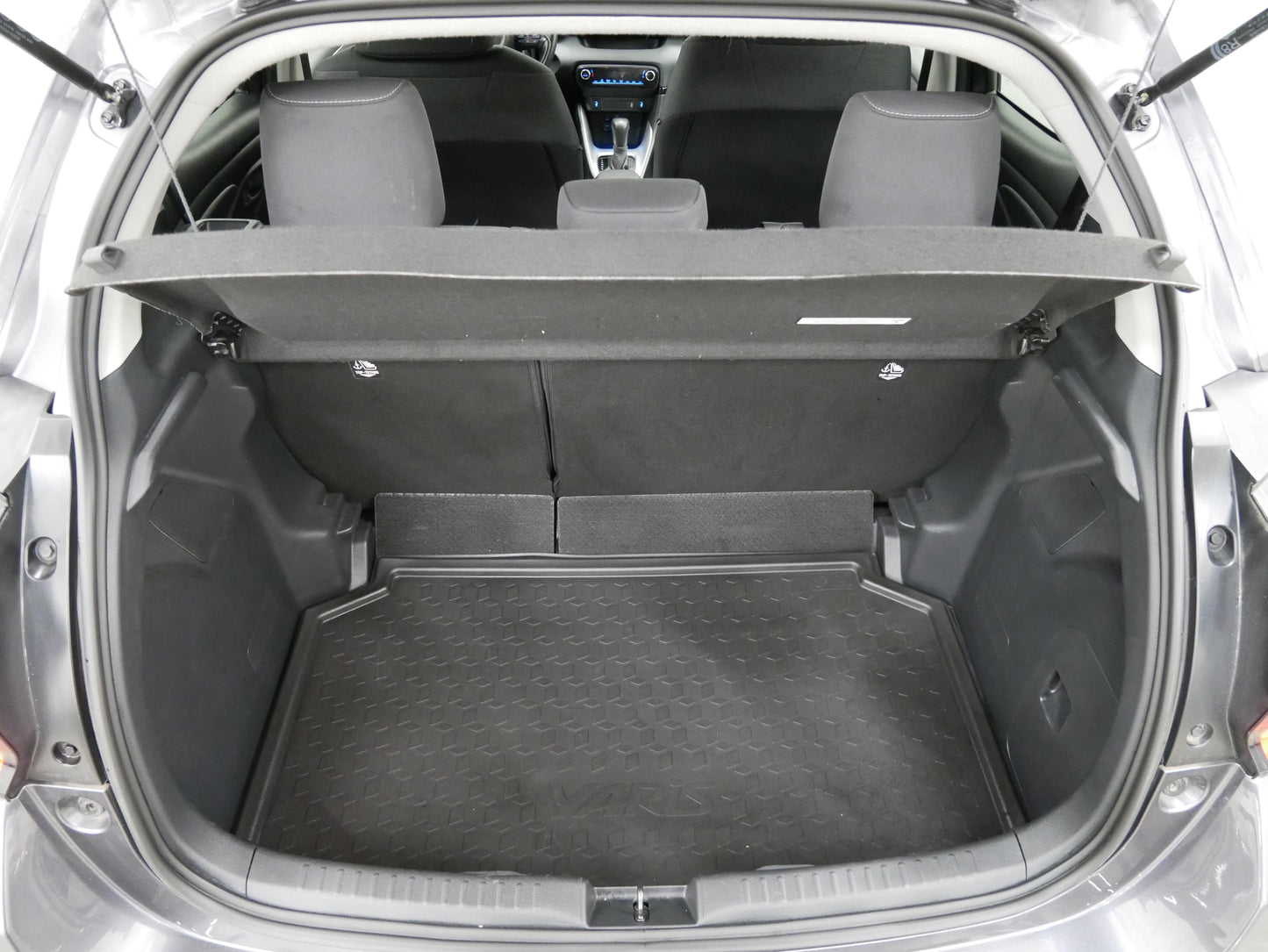 Toyota Yaris 1.5 e-CVT Comfort Tech Style