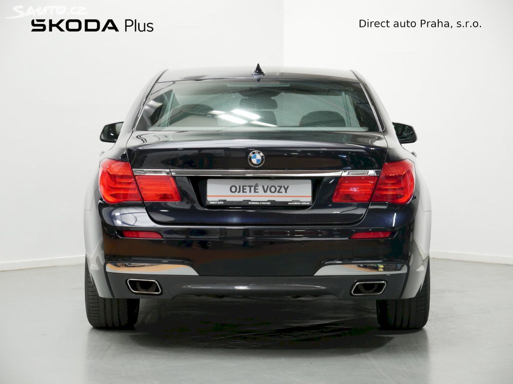 BMW 740 740D/225kW/NAVI/XENON/HUD/360°