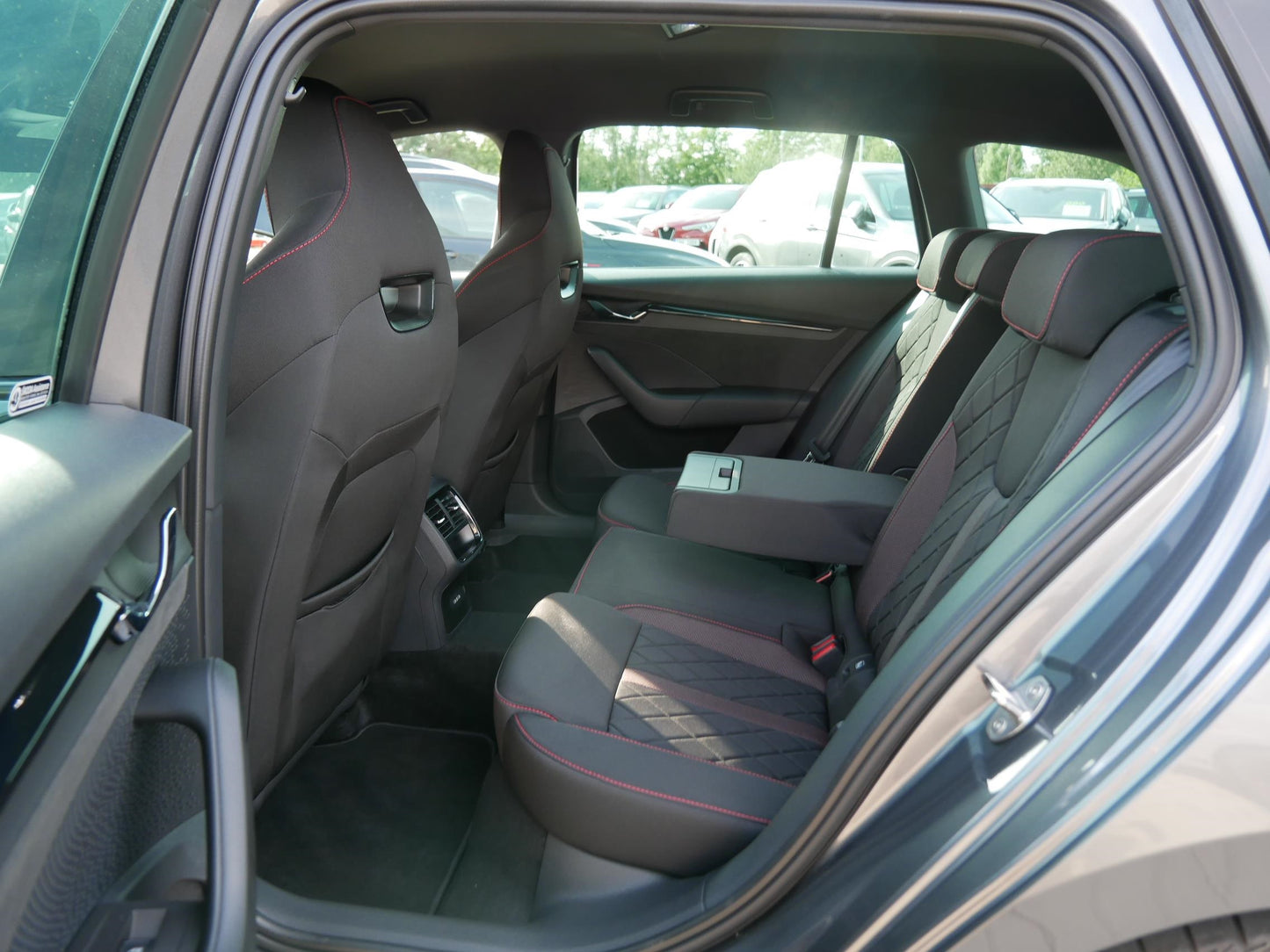 Škoda Octavia 2.0 TSI 180 kW RS