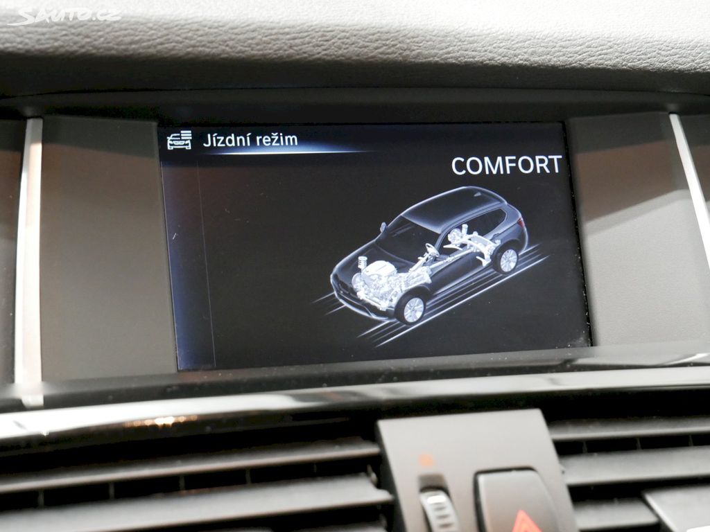 BMW X3 3.0D 190kW/xDRIVE/PANO/WEBASTO/DPH