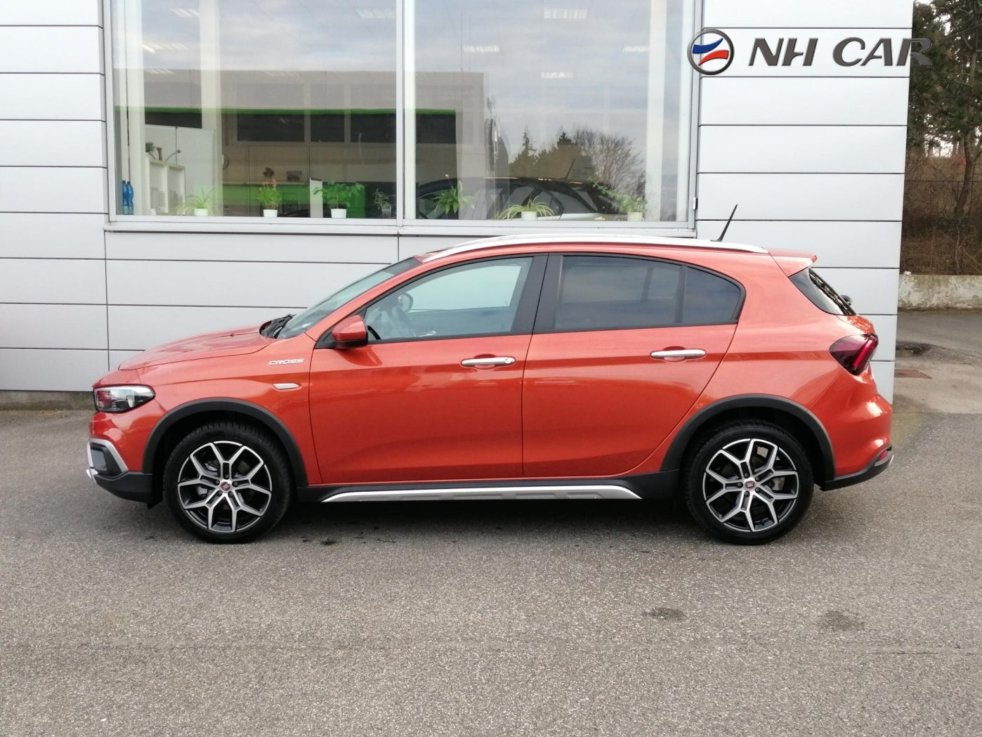 Fiat Tipo HB 1.6 MultiJet Cross