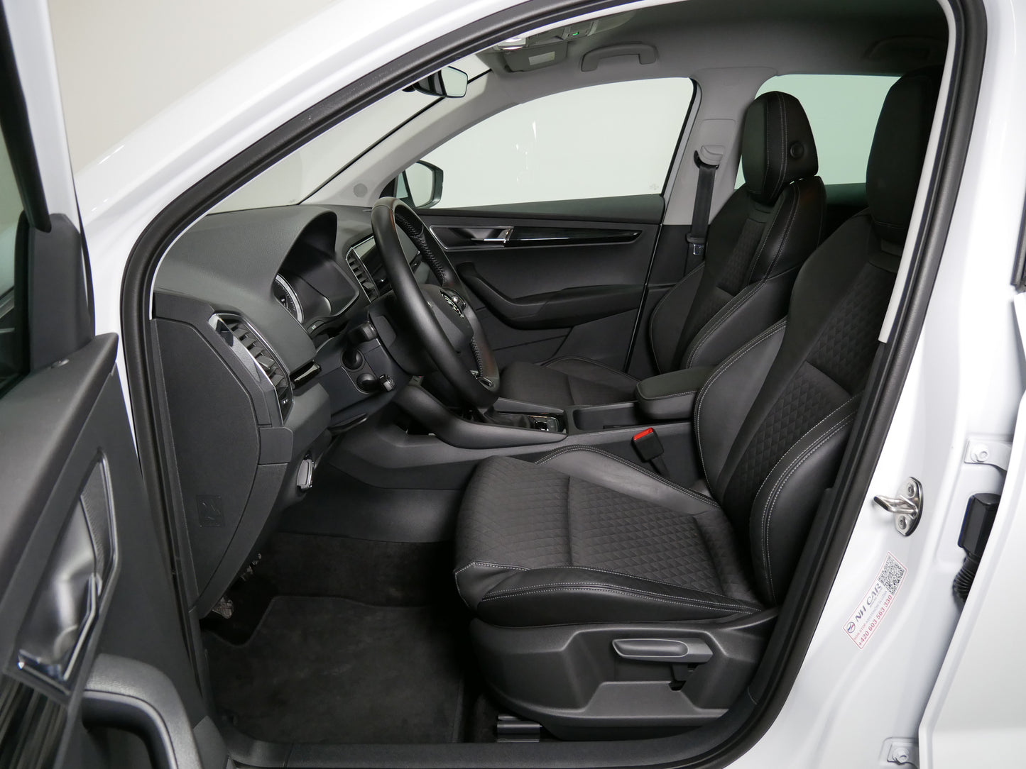 Škoda Karoq 2.0 TDI/85kW/STYLE+/KAMERA/LED/DPH
