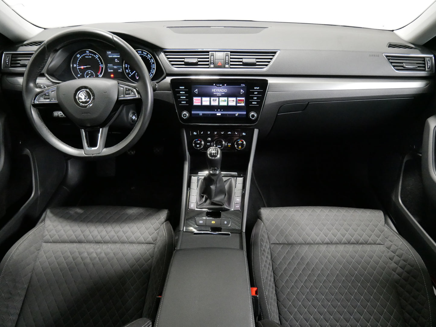 Škoda Superb 2.0 TDI Style