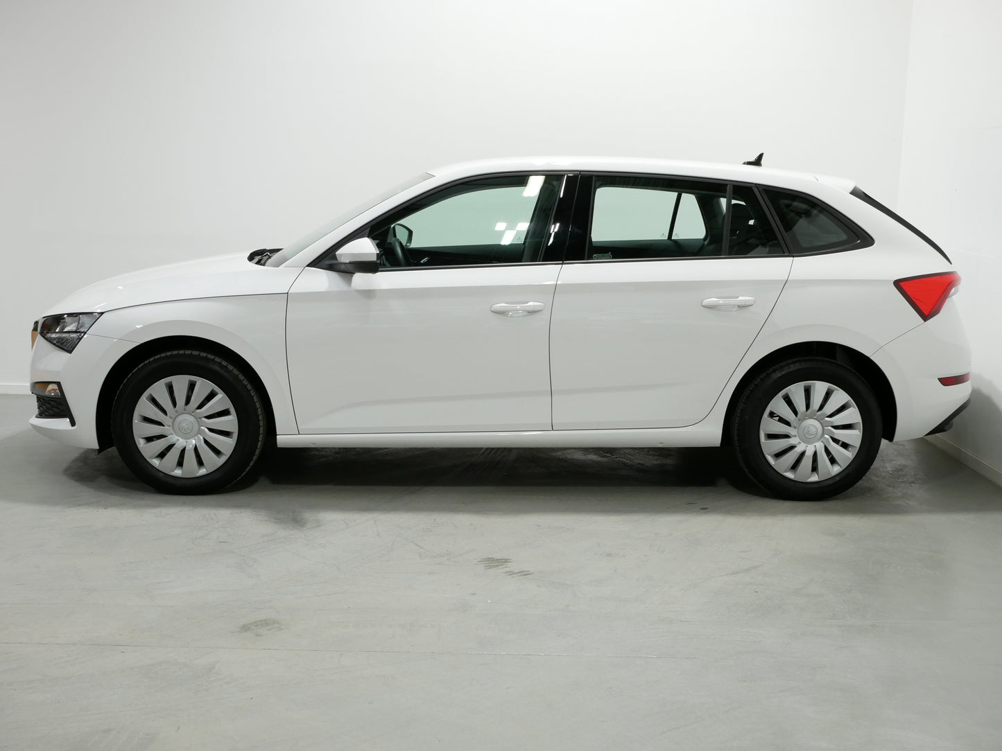 Škoda Scala 1.0 TSI/70 kW/AMBITION/LED/DPH/TEMPOMAT