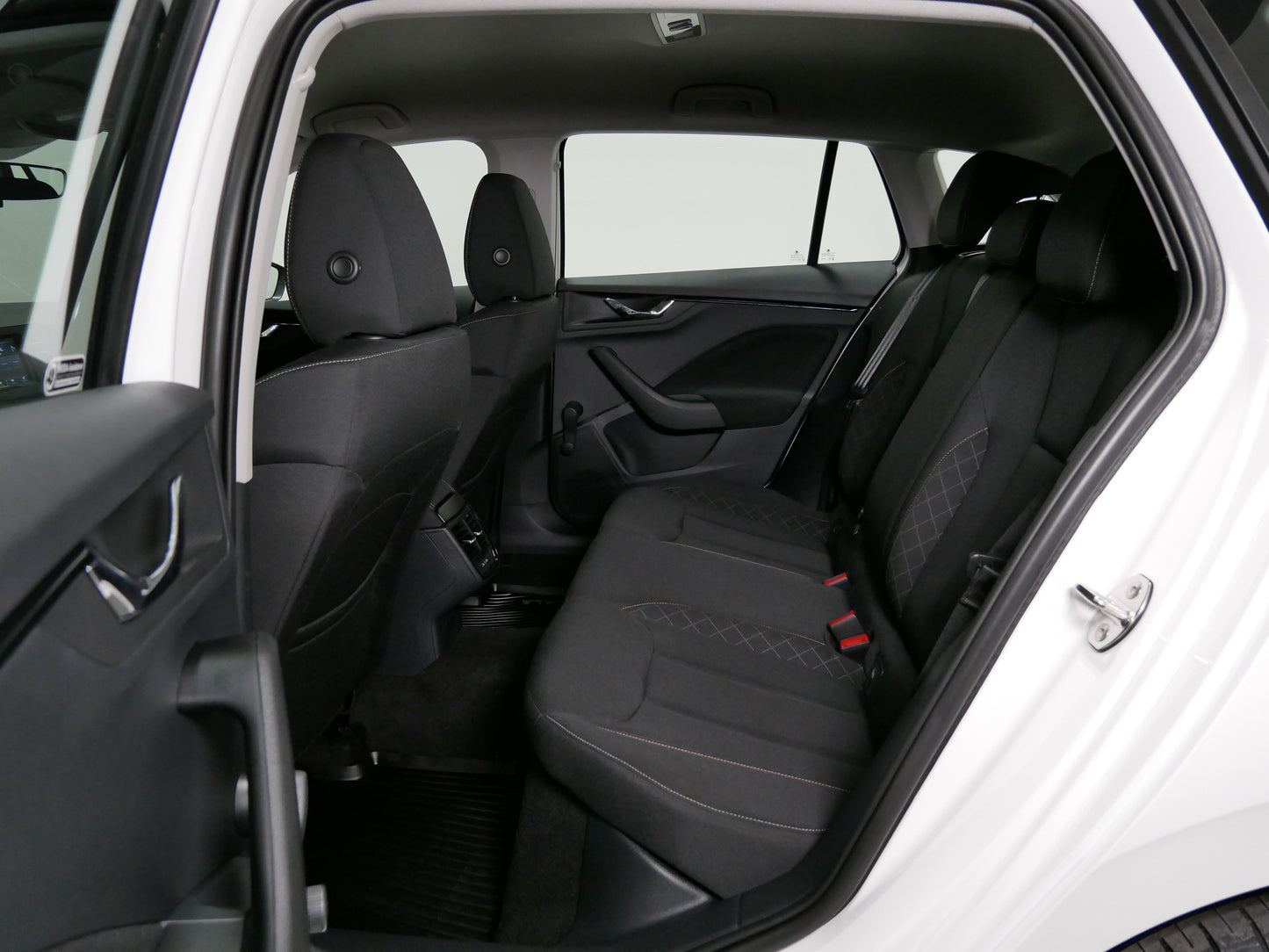 Škoda Scala 1.0 TSI/70 kW/AMBITION/LED/DPH/TEMPOMAT