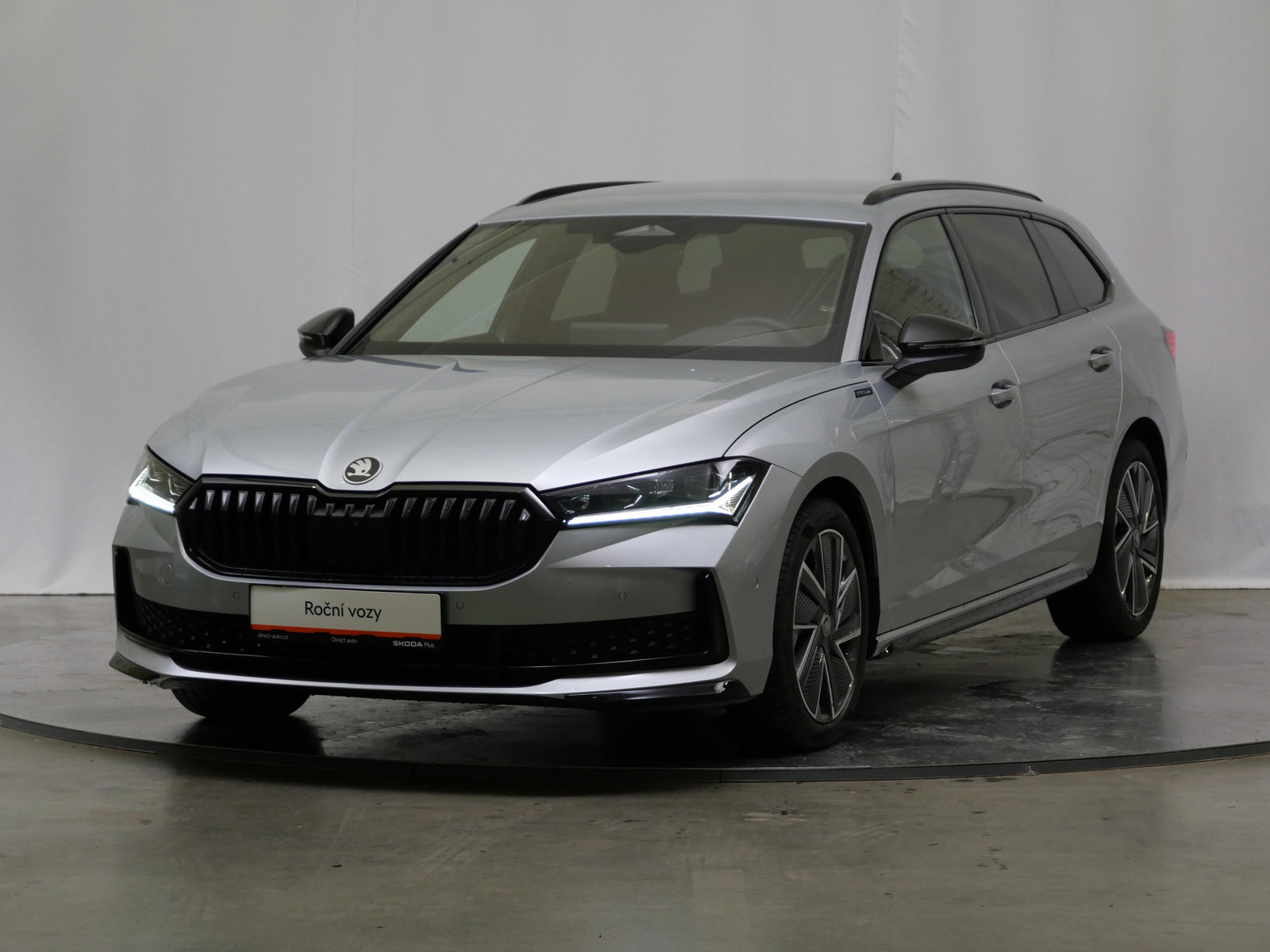 Škoda Superb 2.0 TDI 142 kW 4x4 SportLine – foto 1