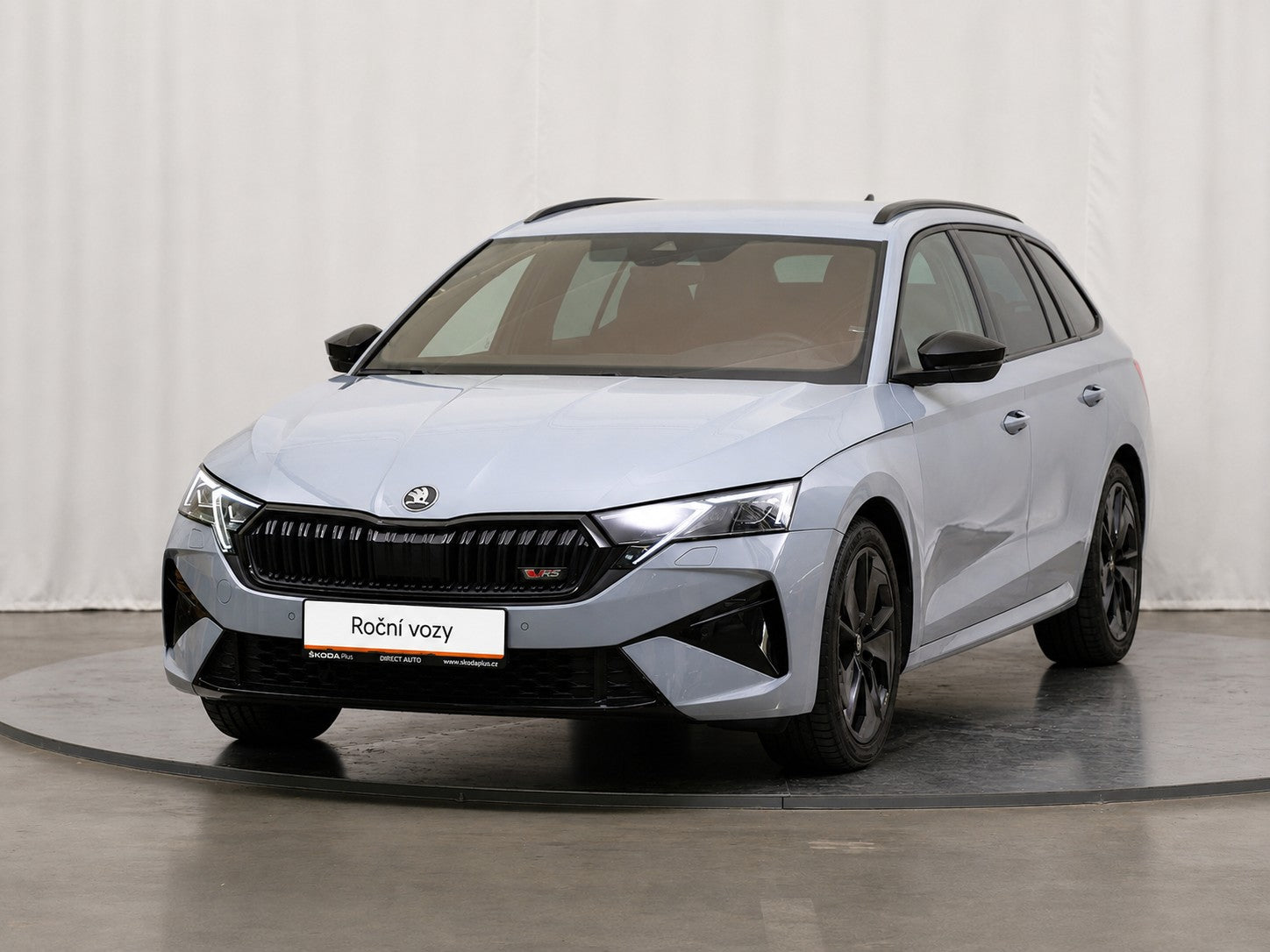 Škoda Octavia 2.0 TSI 195 kW DSG RS – foto 1