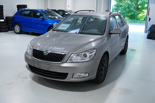 Škoda Octavia 1.6TDI 77kw Ambiente