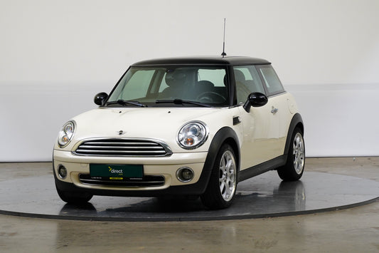 Mini Cooper 1.6 i 90 kW