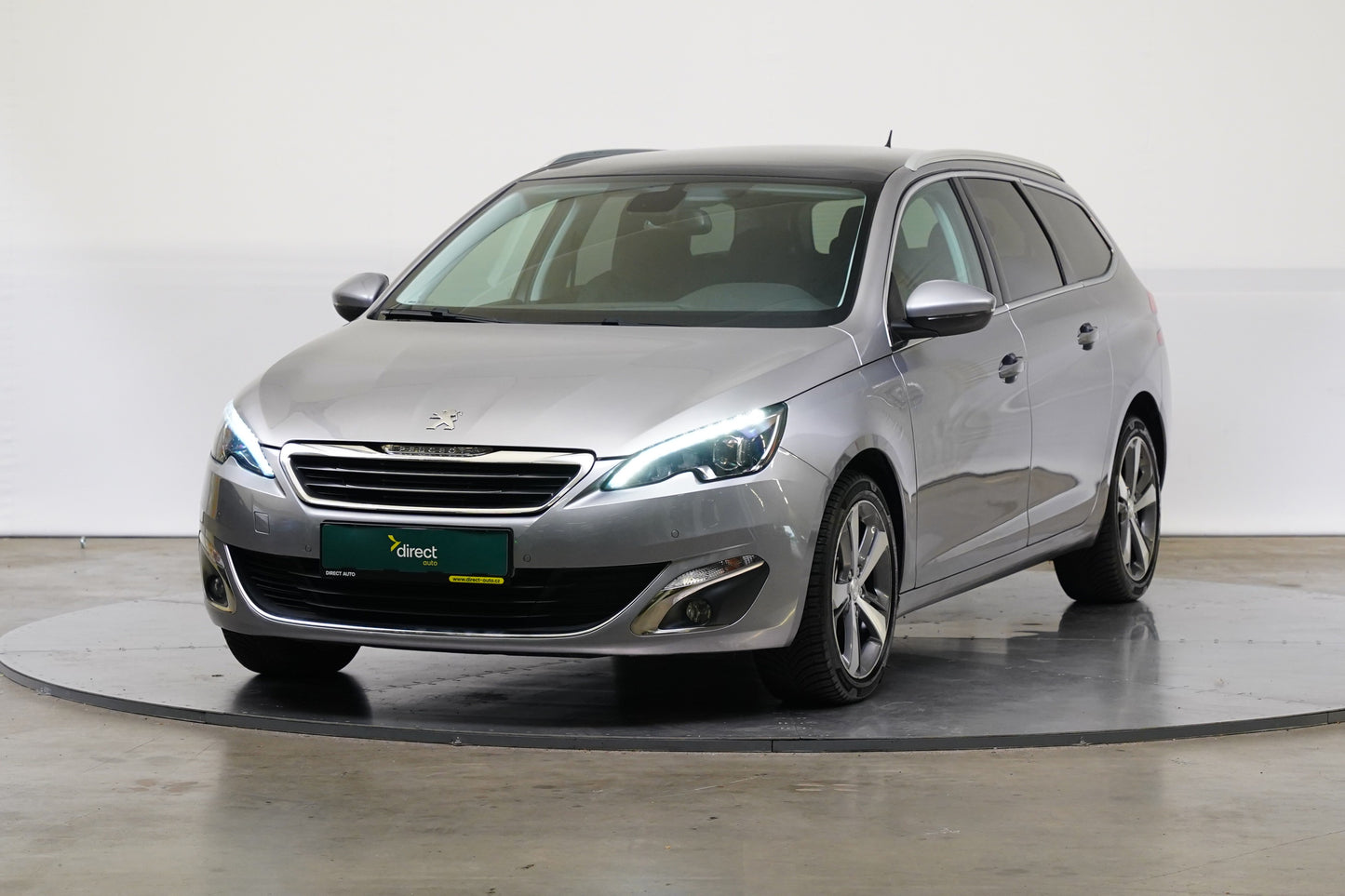 Peugeot 308 1.2 PureTech 96 kW Business