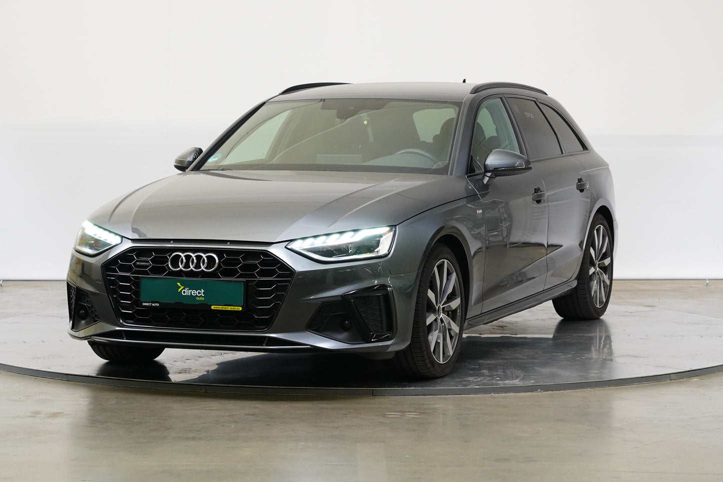 Audi A4 40 TFSI 150 kW quattro S line