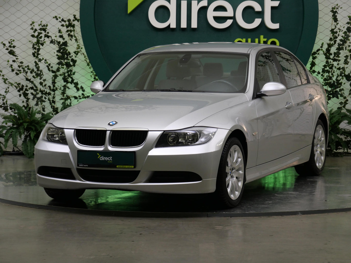 BMW 3 Series 318i 95 kW