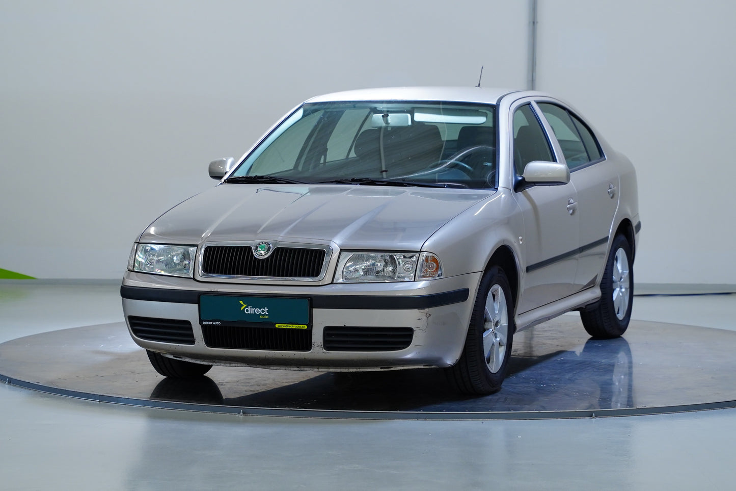 Škoda Octavia 1.6 MPI 75 kW Tour