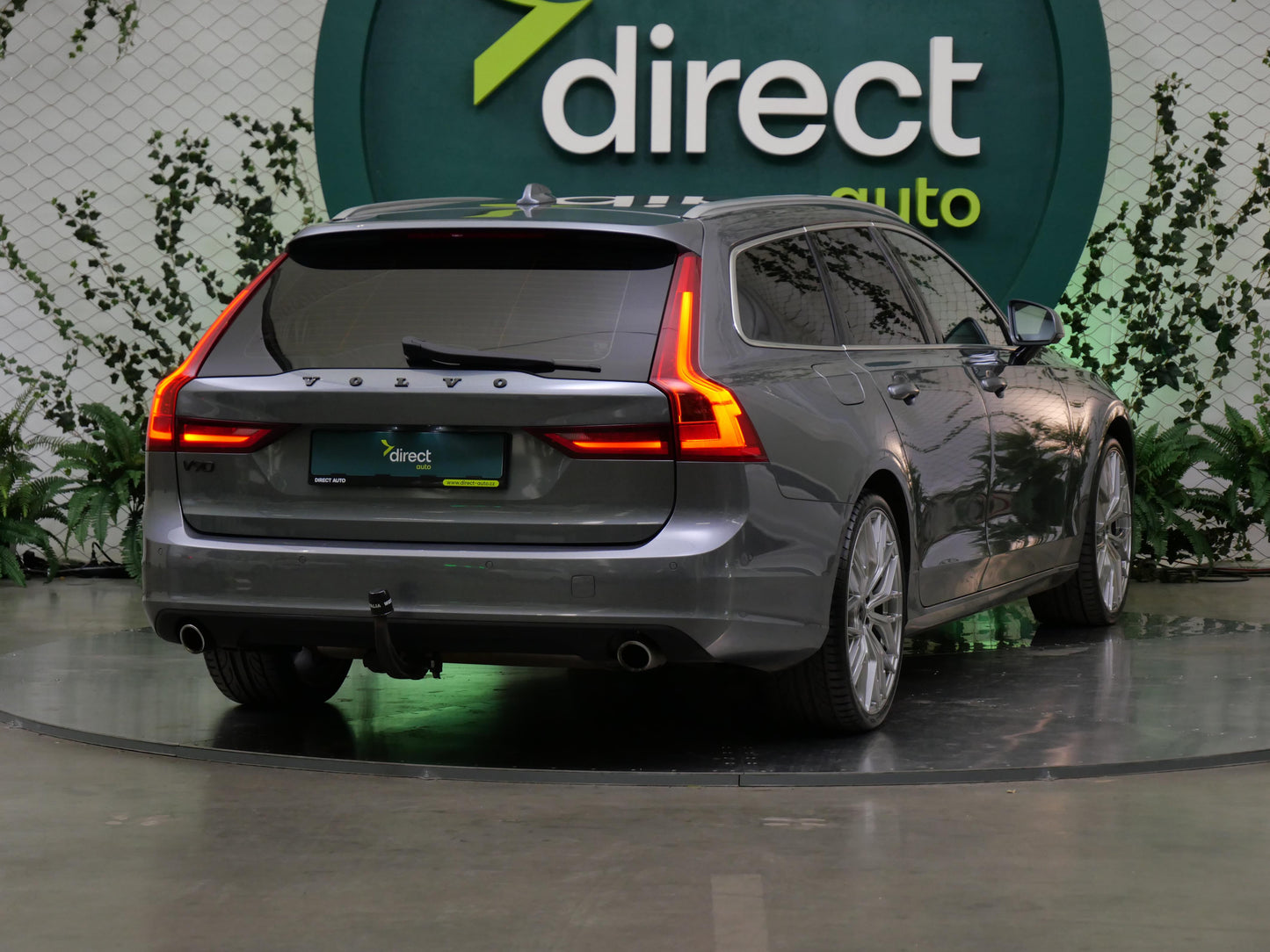 Volvo V90 D4 140 kW Momentum