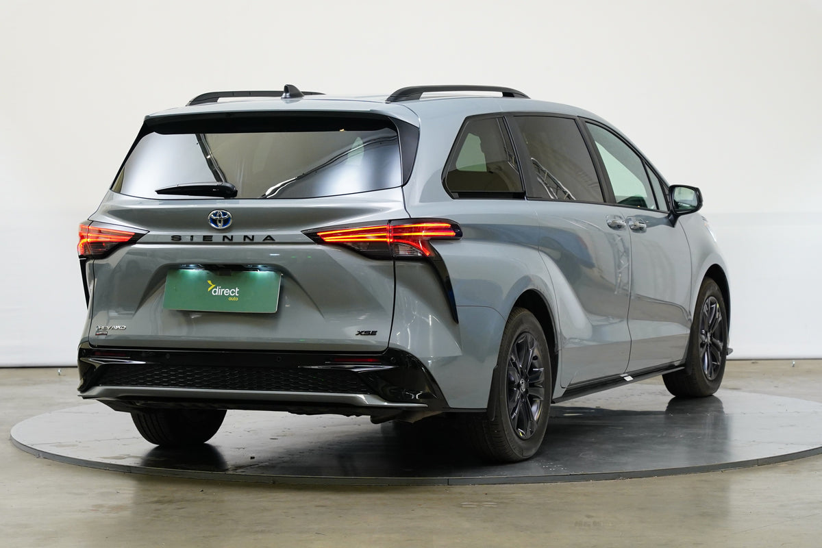 Toyota Sienna 2.5 HEV 180 kW CVT AWD XSE – foto 2