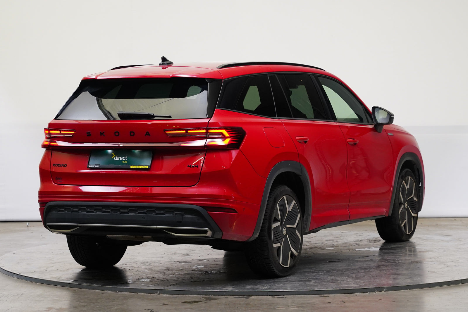 Škoda Kodiaq 2.0 TDI 142 kW 4x4 SportLine – foto 2