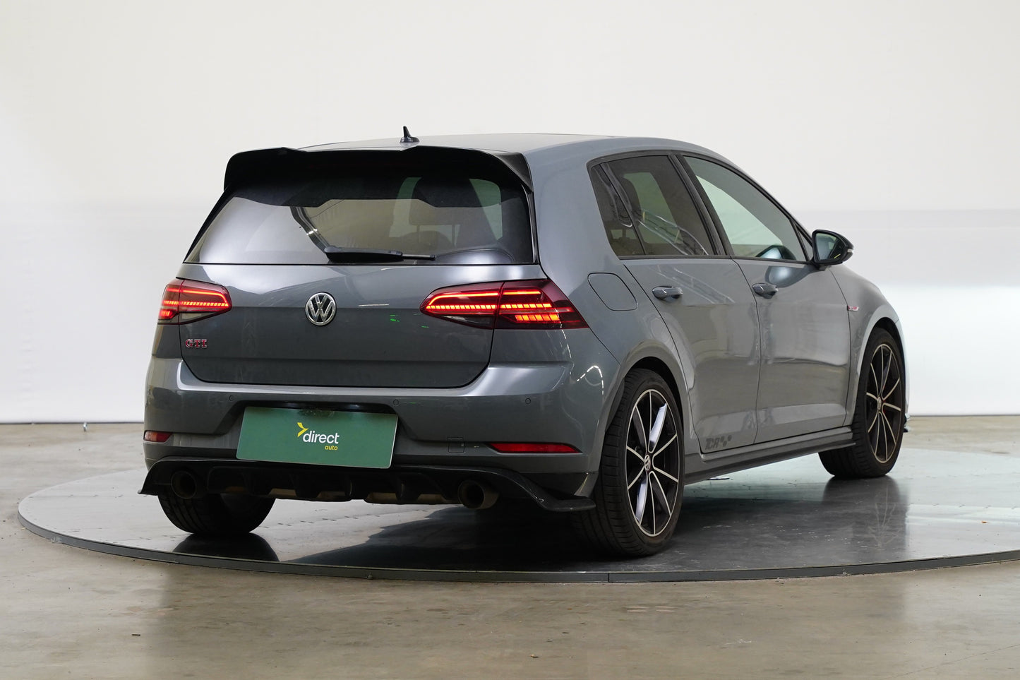 Volkswagen Golf 2.0 TSI 213 kW DSG GTI TCR