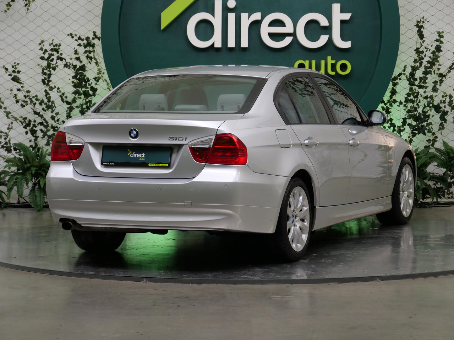 BMW 3 Series 318i 95 kW