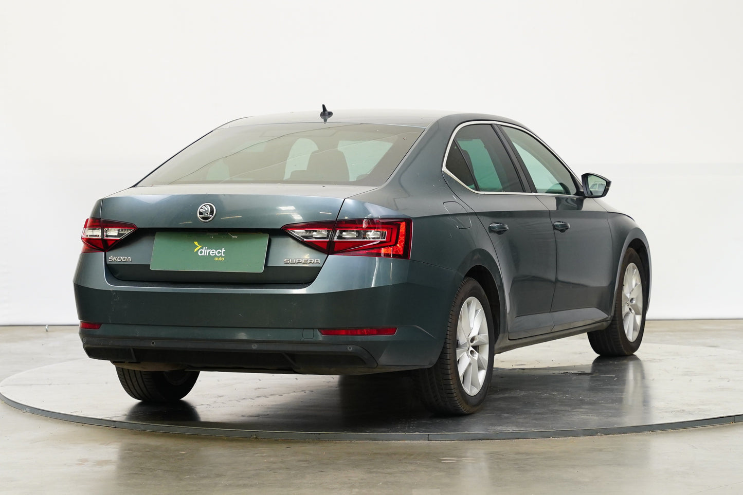 Škoda Superb 1.8 TSI 132 kW DSG Style
