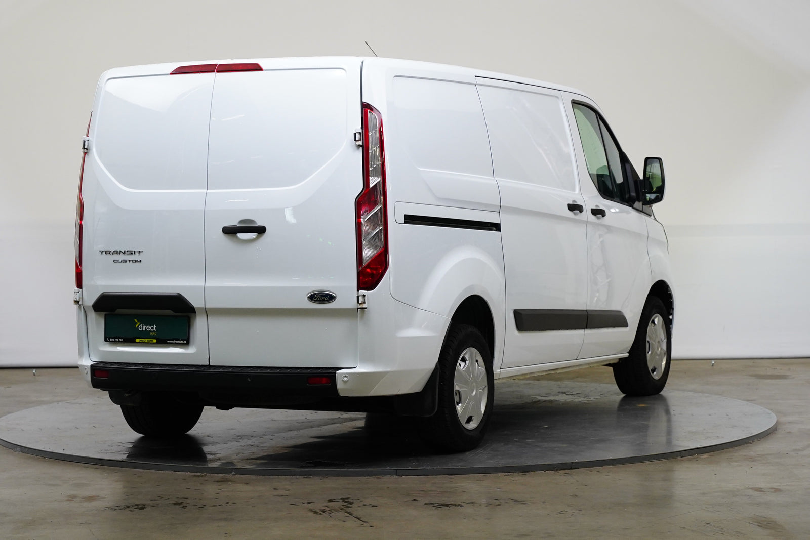 Ford Transit Custom 2.0 TDCI 77 kW L1 – foto 2