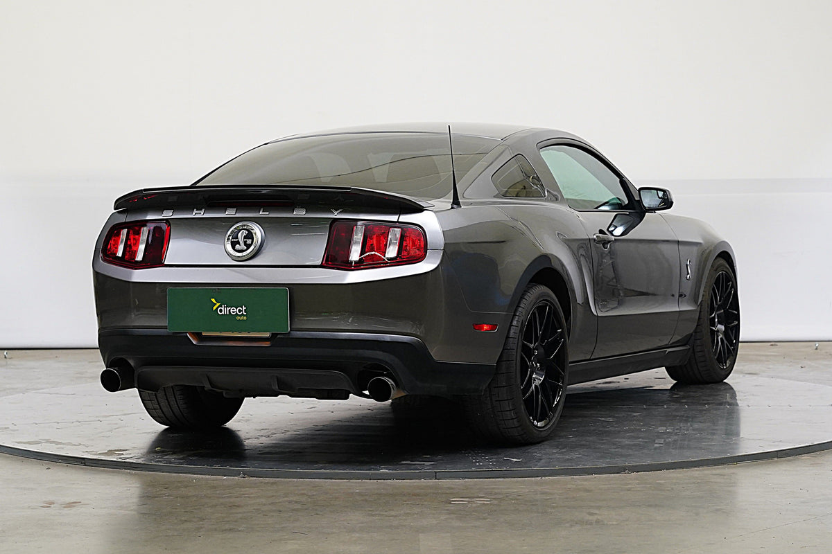 Ford Mustang 5.4L V8 403 kW Shelby GT 500